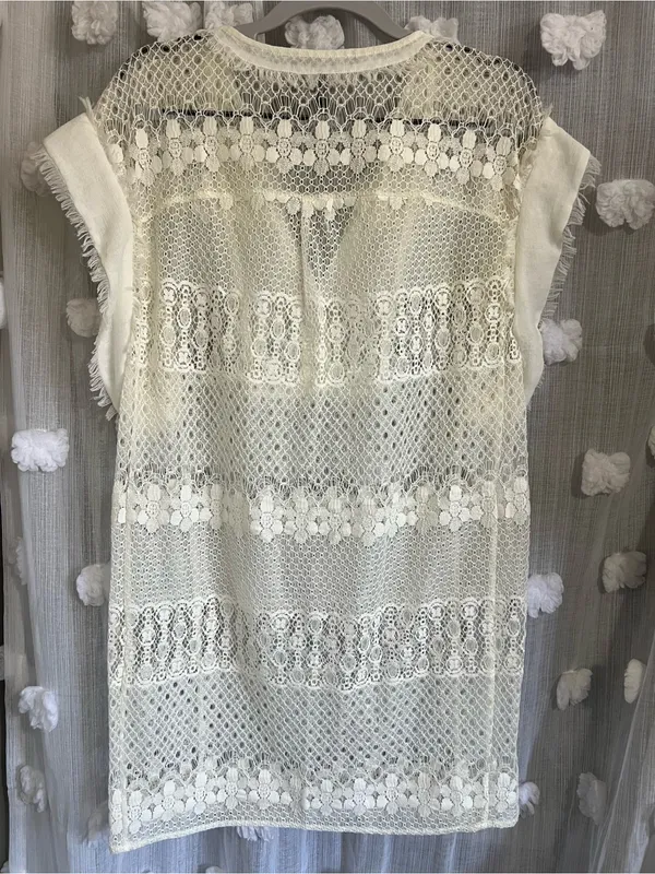 BCBG Maxazria Cream Lace V-Neck Short Sleeve Women's cover up - Image 2