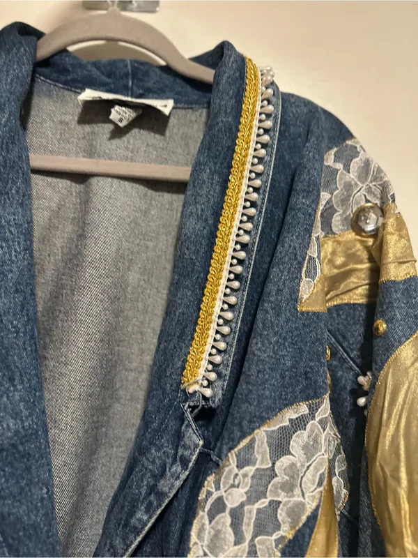 VTG 80s AFSY SzS Loose embellished denim coat gold metallic appliqué lace bead. - Image 11
