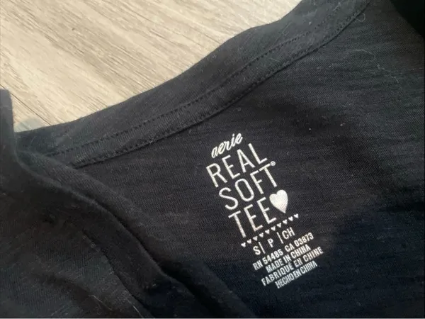 aerie Black V-Neck Long Sleeve Pocket Tee - Image 2