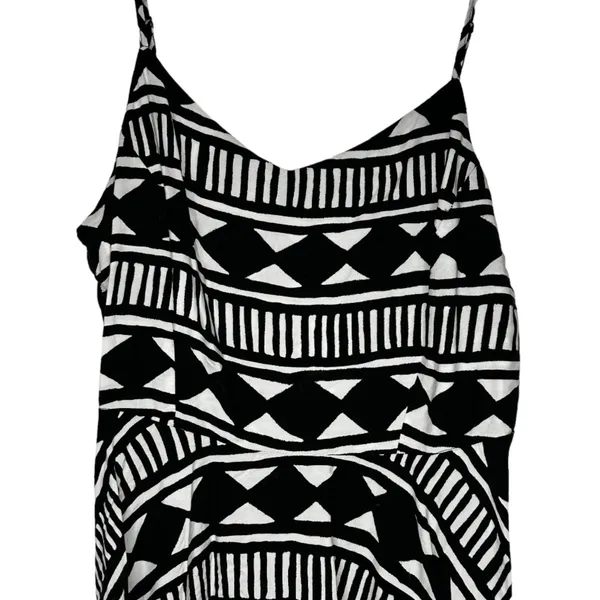 Old Navy Dress - Image 3