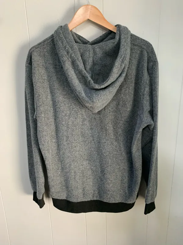 Feat Blanket Hoodie gray comfy soft pullover hooded sweatshirt XL - Image 3