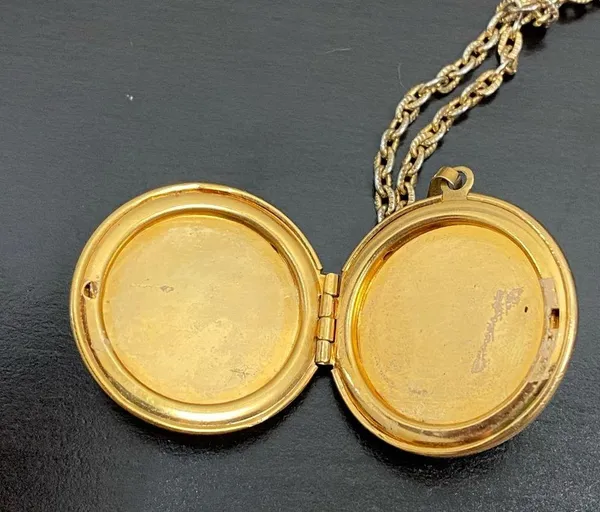 Vintage Hand-painted Flower Enamel Victorian Locket Necklace - Image 11