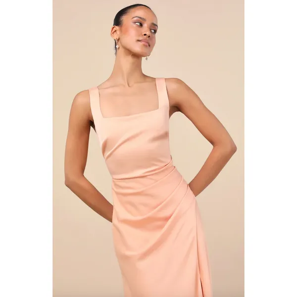 NEW Lulus Red Carpet Romance Peach Satin Square Neck Maxi Dress Formal Medium - Image 4