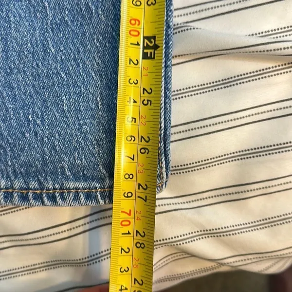 LEVIS 501/93 Button Fly Denim Waist: 34, Inseam: 27 inches - Image 6