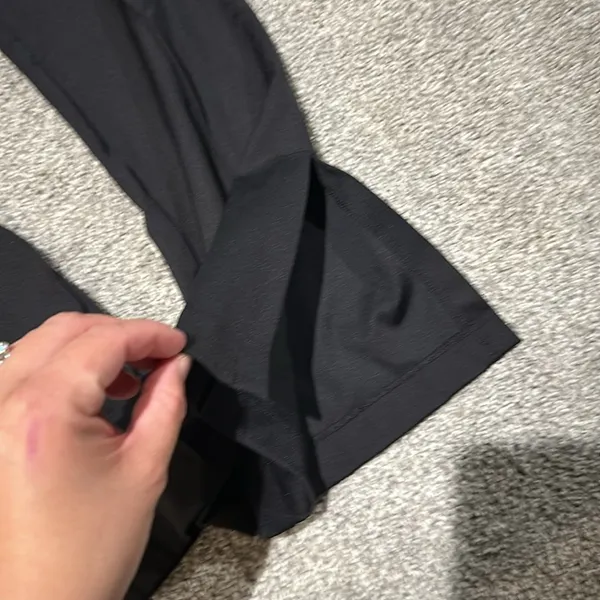 Peach Black Astrid split Flare leggings‎ NWT - Image 3