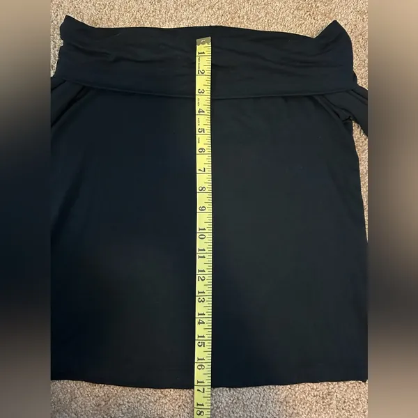 Abercrombie & Fitch black drapey long sleeve size XS - Image 9
