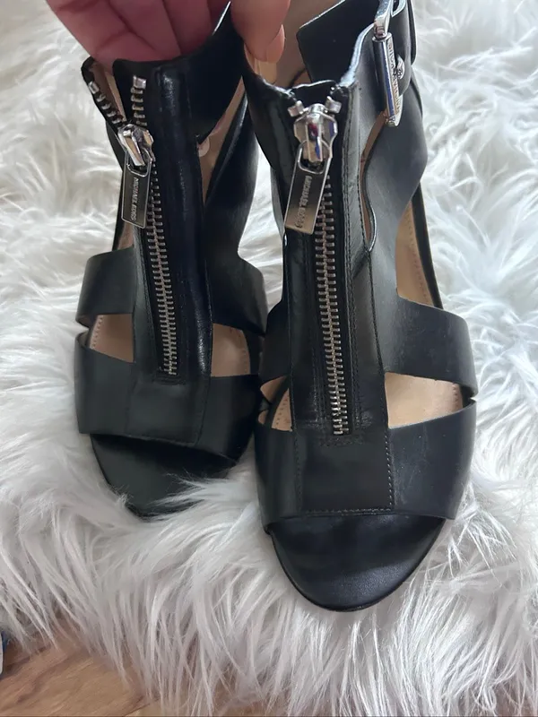 MICHAEL Michael Kors Black Moto Zip-Up Heels size 8 - Image 3