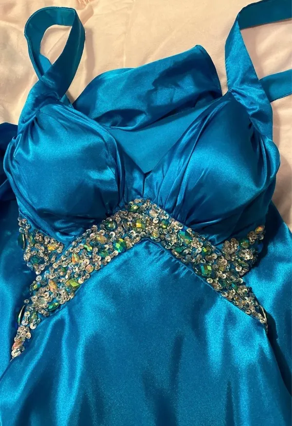 Prom Dress - Image 5