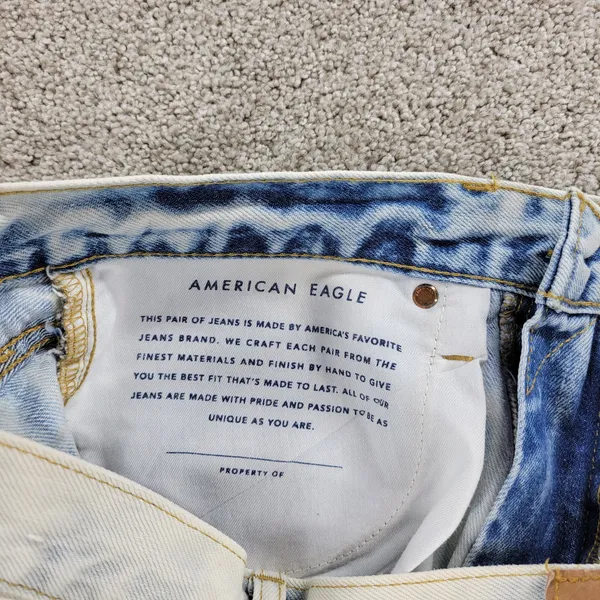 American Eagle Womens Shorts 31" Blue Denim Acid Wash Distressed Cut Off Bermuda - Image 12