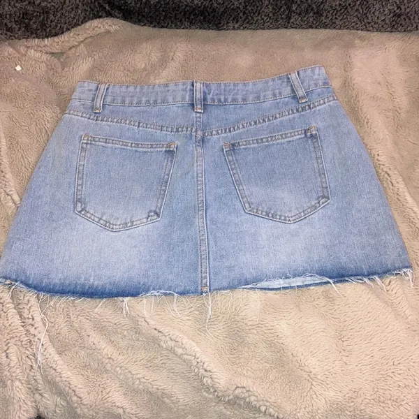 🎉4 for $20 Shein Denim Mini Skirt, Medium (US 6) - Image 3