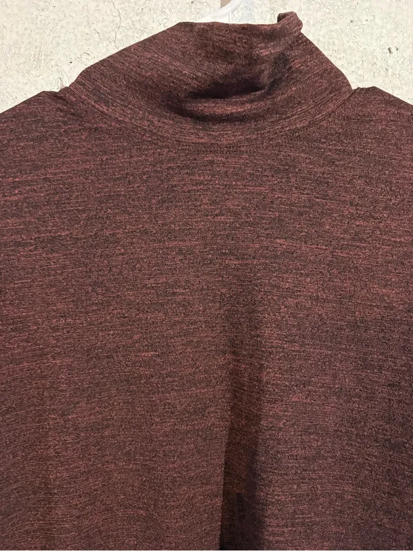 Lucy Activewear Long Sleeve Turtleneck Active Top | Size: Medium Red - Image 2