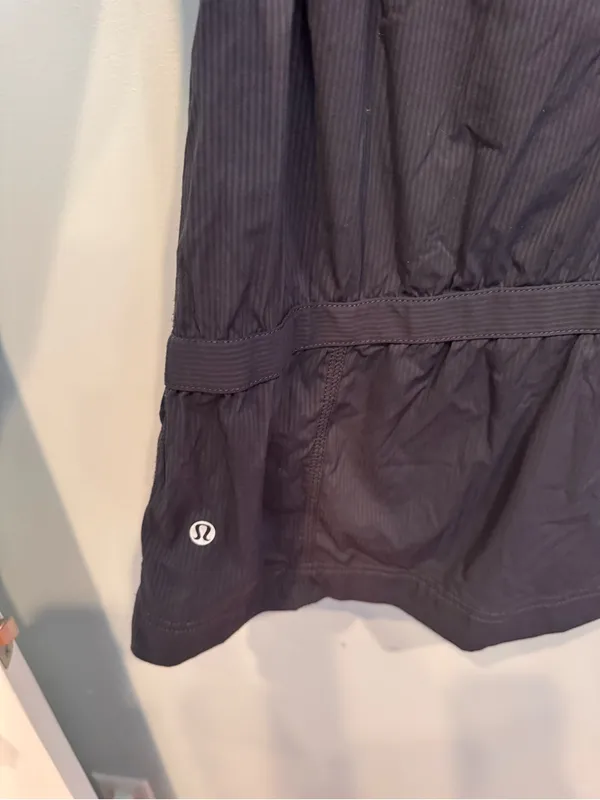 Lululemon Apres Practice Anorak Jacket Coal Grey Pinstripe Size 4 - Image 9