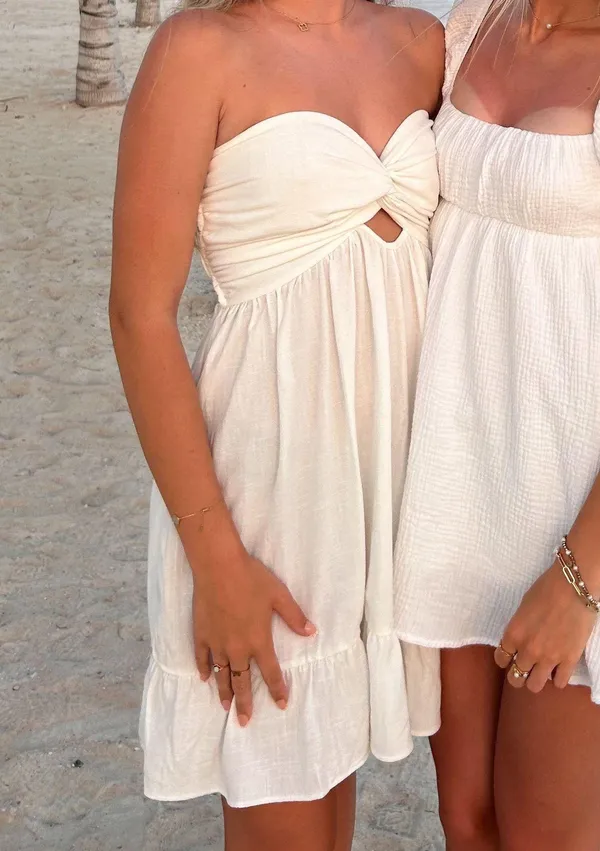 Strapless Twist Knot White Mini Dress Size M - Image 3