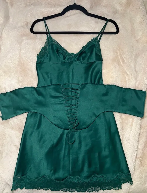 House Of CB Soraya Dress In PINE - Image 3