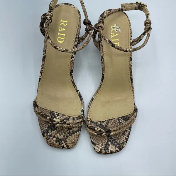 As Seen On Screen Raid Beige Snake Embossed Square Toe Chunky Heel Sandals Womens 36 Faux Leather - Image 13