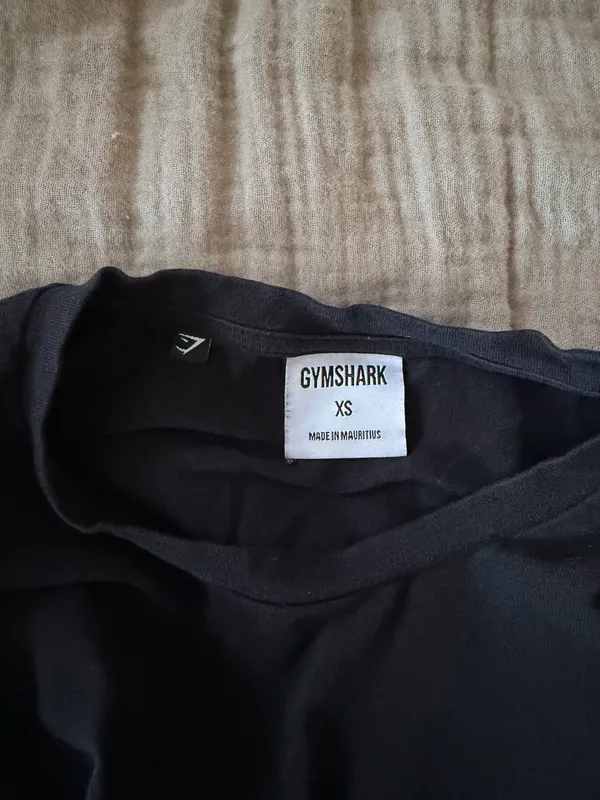 Gymshark Cropped Tee - Image 3