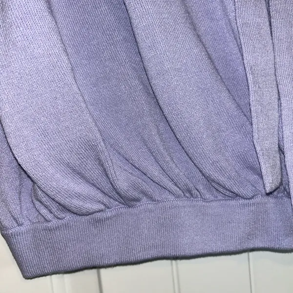 Anthropologie Women’s Lavender Crisscross Sweater Top Sz Medium - Image 3