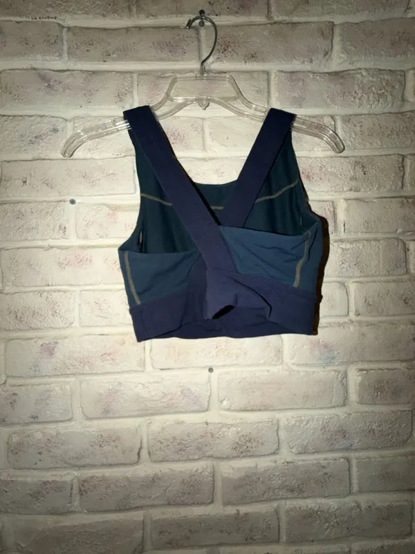 Athleta Sports Bra Size M Dark Teal Blue Cross Back Crop Top - Image 3