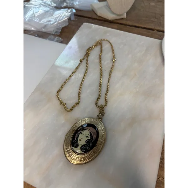 Vintage Art Deco Gold-Tone Oval Locket Necklace With Painted Lady Portrait - Image 13