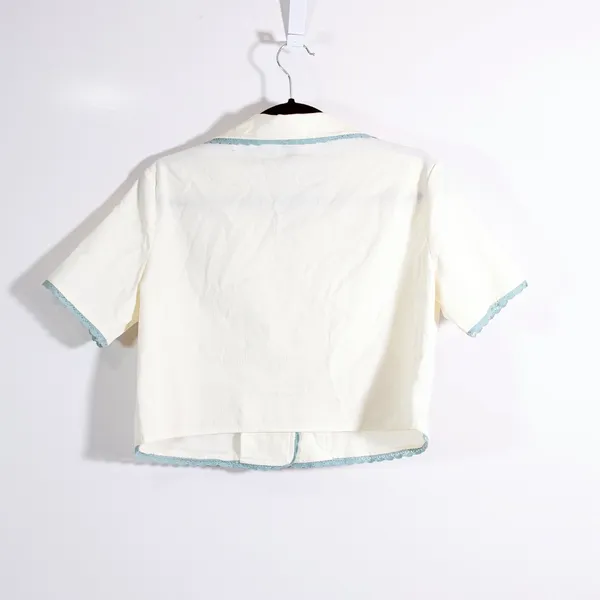 Cider Lace Trim Collar Crochet Knit Applique Button Front Cropped Blouse Shirt - Image 4