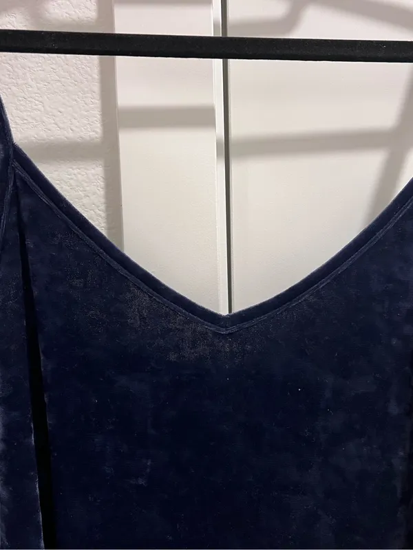 Like new American eagle Aerie velvet valor navy blue - Image 5