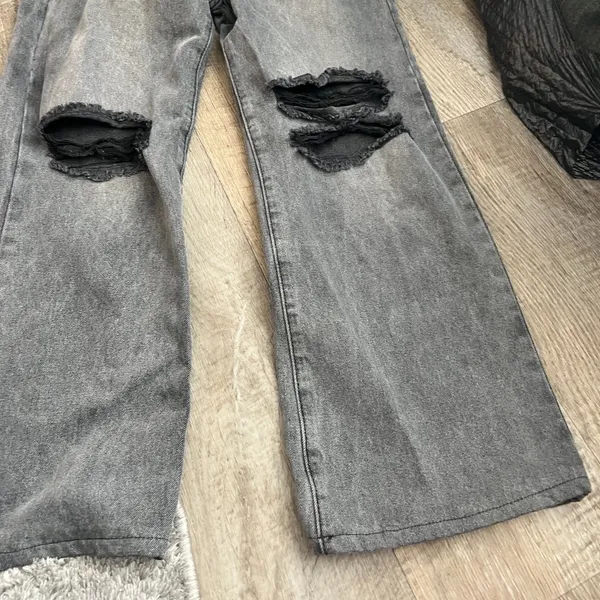 Adika‎ black distressed jeans size small - Image 2