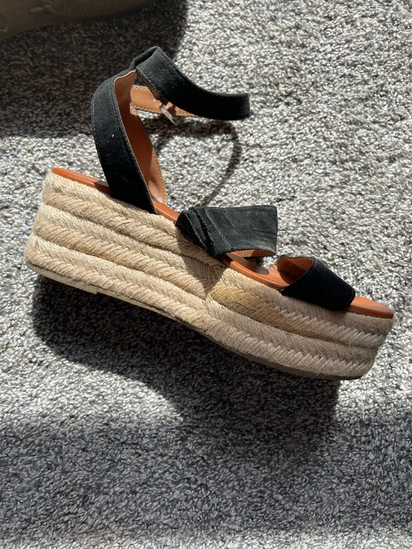 American Eagle Outfitters Platform Sandals - Image 5