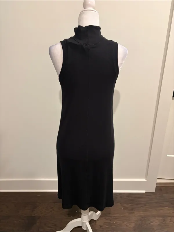 Lululemon Gone For The Week Dress Sz M - Image 8