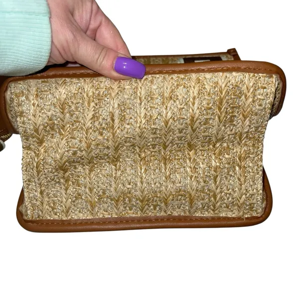 Steve Madden BWEBBER Straw Tote Crossbody Bag Beige/Brown w/Credit Card Holder‎ - Image 3