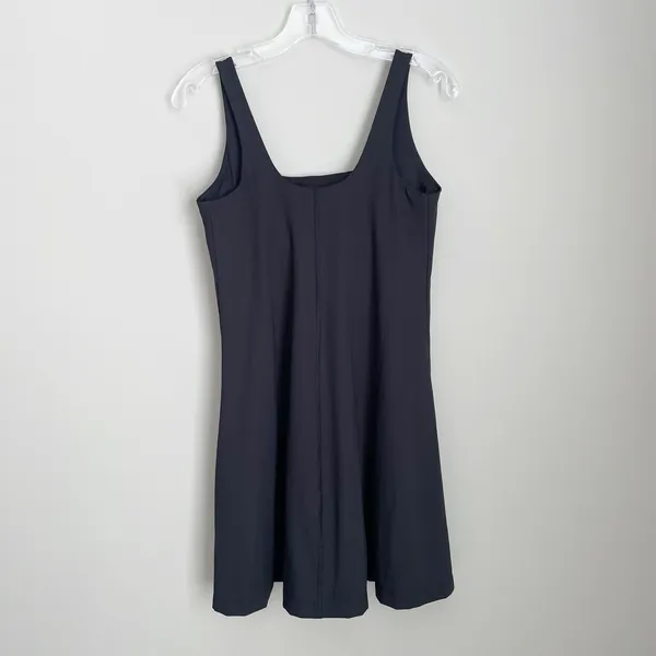 Old Navy Size M Black Sleeveless Built In Bra Athletic Dress Tennis Pickle Ball - Image 4