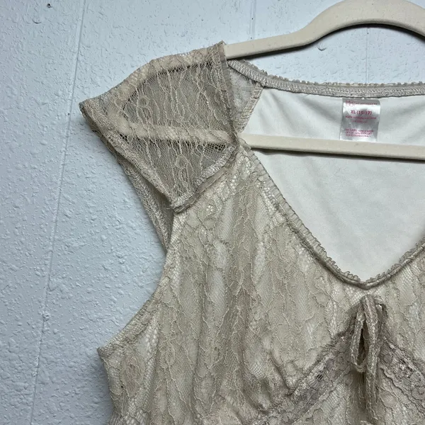 No Boundaries Girls Babydoll Lace Top Womens XS Fairy Grunge Boho Y2K Dainty - Image 3
