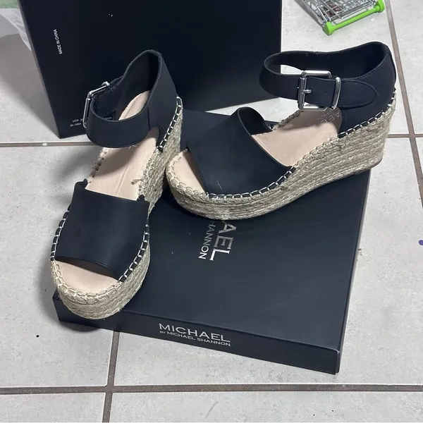 Michael by Michael Shannon Giulia Women Black Wedge Espadrille Sandals size 7.5‎ - Image 5