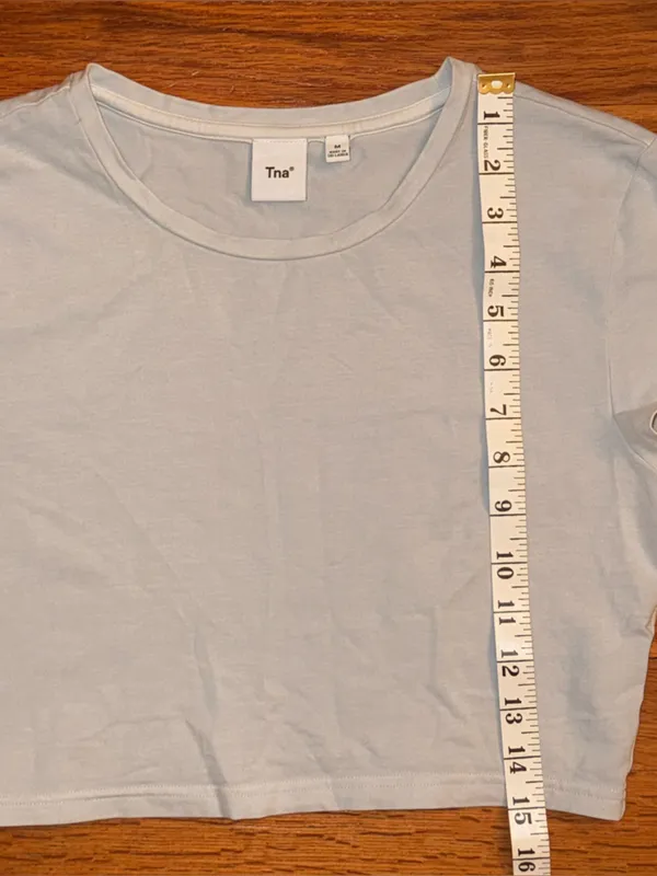 TNA Aritzia Baby‎ Blue Crop Tee Baby Tee size Medium - Image 5