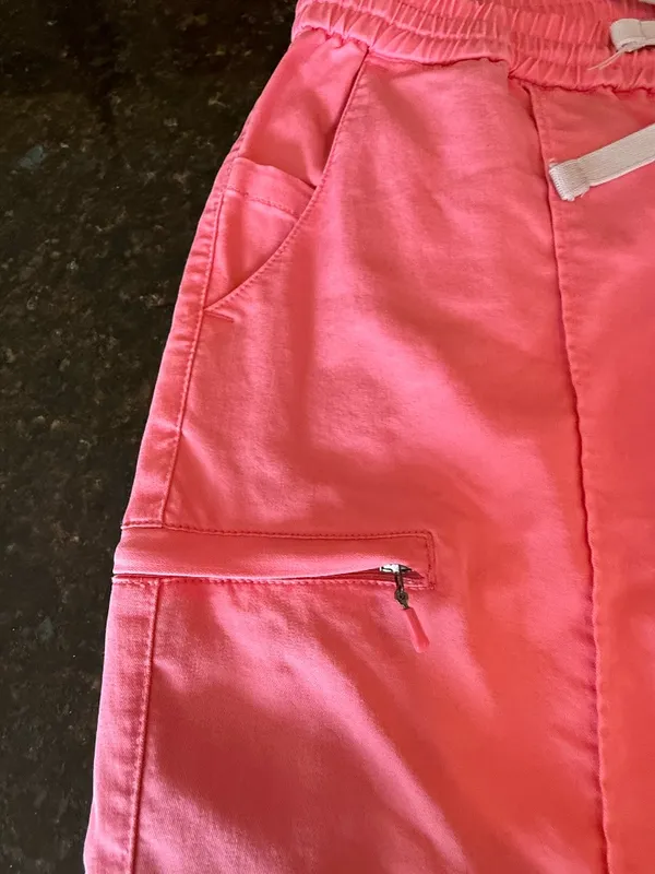 MEDICLO TENCEL™ Sicily‎ ‎ Pintuck Tapered Scrub Pants - Image 3
