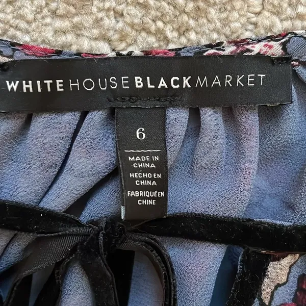 White House Black Market floral blouse sz 6 - Image 5