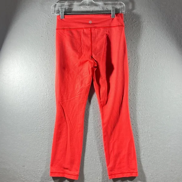 960 | Lululemon Ribbed High Rise Cropped Yoga‎ Leggings Coral Red Womens 4 - Image 2