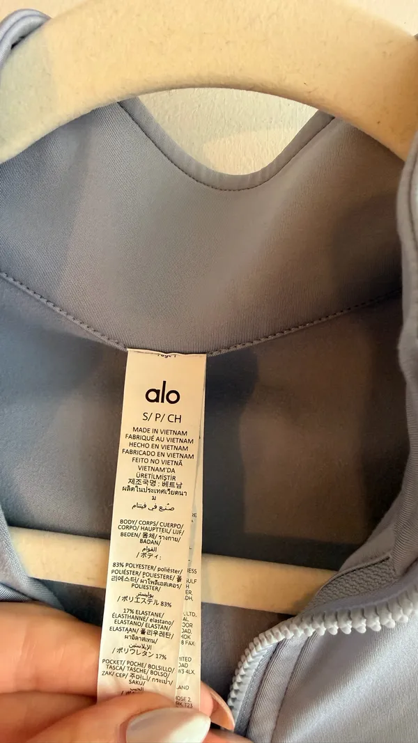 Alo Yoga Airlift Jacket blue - Image 2