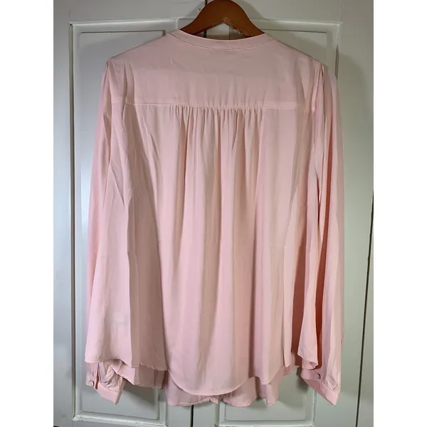 Torrid 1 Georgette Pintuck‎ Blouse Womens Plus Sz 1X Button Office Church Career - Image 4