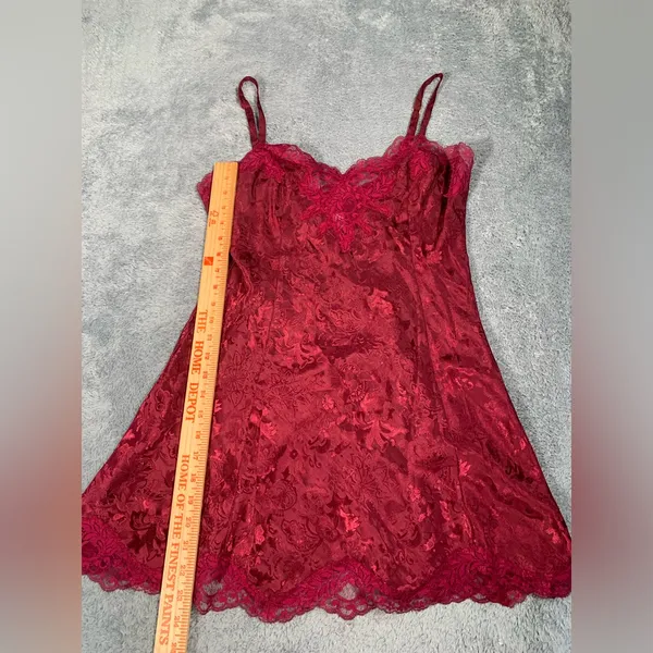 Victoria’s Secret vintage gold label Lace Chemise in Red medium - Image 7