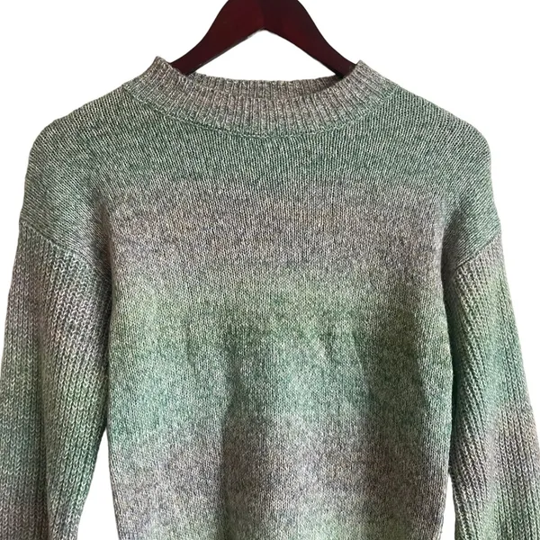 Abound Women Sweater XS Ombre Green Heather Knit Crewneck Minimalist‎ Cozycore - Image 9