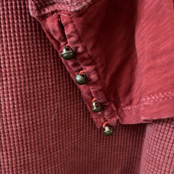 Anthropologie Pilcro v neck waffle henley sz L - Image 7