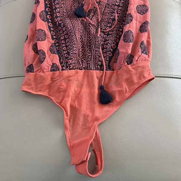 NWT Intimately Free People Soul of the‎ Sun Relaxed Bodysuit Peach Navy XS - Image 8