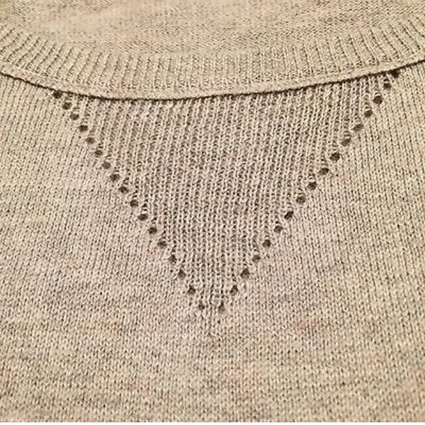 American eagle taupe sweater - Image 3