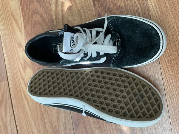 Vans Black “Old Skool” - Image 3
