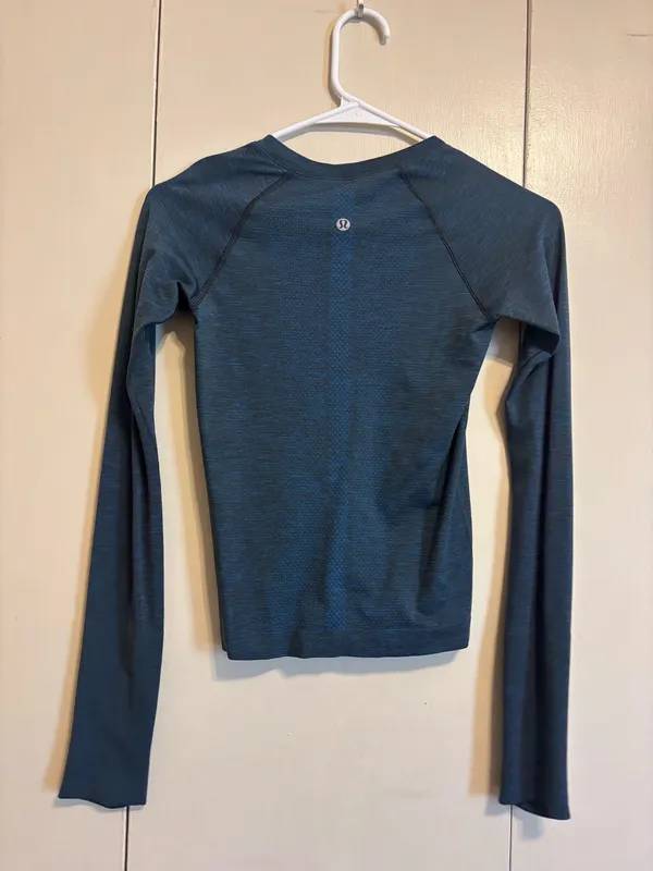 Lululemon Swiftly Tech Long Sleeve - Image 3