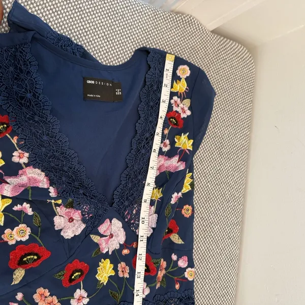 ASOS DESIGN Floral Embroidered Lace Pleated Midi Dress - Navy | Size 2 - Image 12
