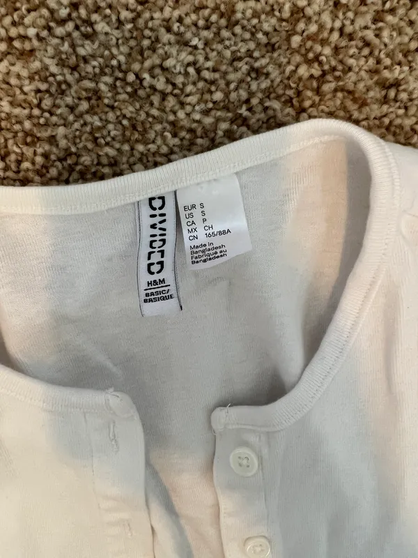 H&M White  Button-Up Cardigan - Image 4