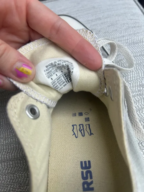Converse Chuck Taylor All Star Unisex Low Top Grey wolf/white sneakers - Image 7