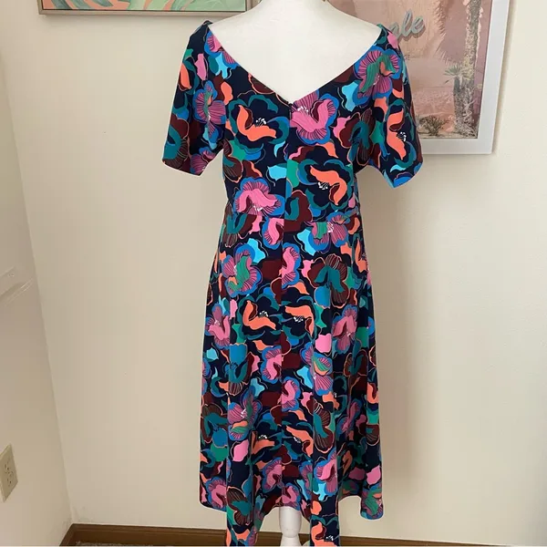 Boden Cynthia Floral Midi Tea Length Dress in US 6R - Image 7