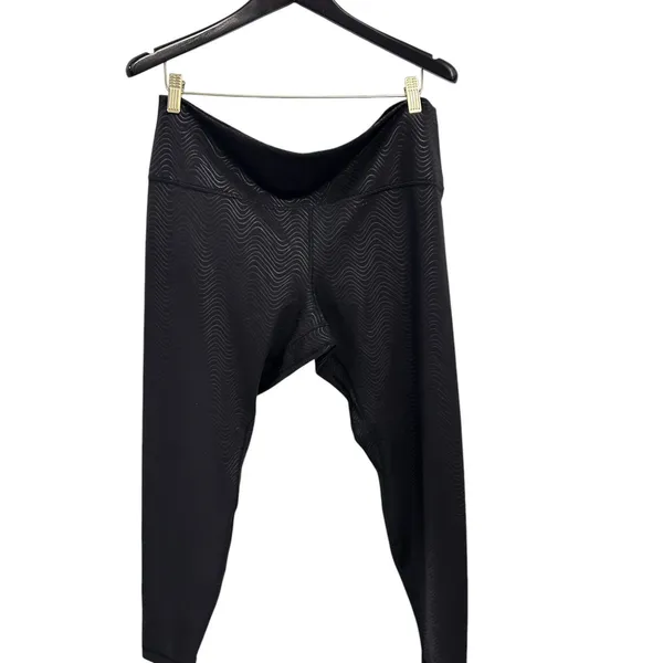 New NWT Lululemon Align Leggings 18 HR 28 Aqueous Emboss Black Women Yoga Stripe - Image 4
